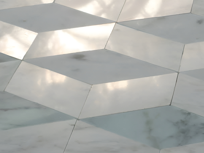 На изображении товар Akros Venezia Камень Dogma Classic Qubho ND3D Bianco Carrara от официального представителя в Москве