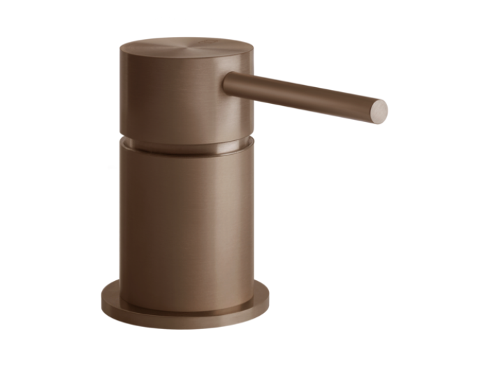 На изображении товар Смеситель Gessi316 Flessa, для удалённого управления, цвет Copper Brushed PVD от официального представителя в Москве