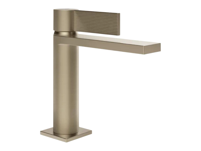 На изображении товар Смеситель для раковины Gessi Inverso, однорычажный, с донным клапаном и соединительными шлангами, Н-178 мм, цвет Finox Brushed Nickel от официального представителя в Москве