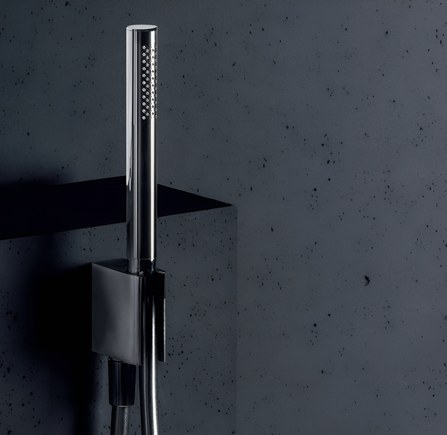 Ручной душ Zucchetti Shower, настенный: лейка, шланговое подсоединение со встроенным держателем, цвет хром - изображение 1