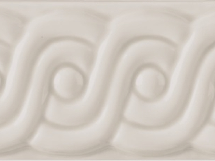 На изображении товар CERAMICHE GRAZIA Бордюр NEW CLASSIC IMPERO 6X26 MAUVE от официального представителя в Москве