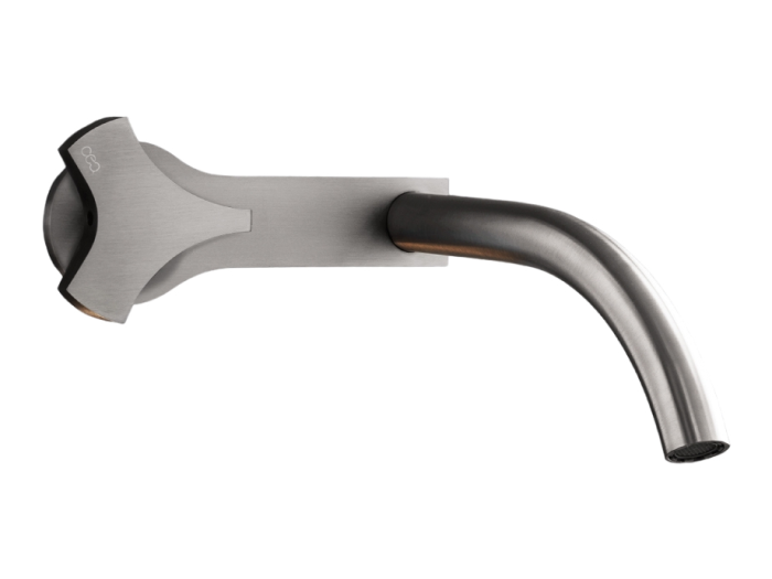 На изображении товар Смеситель для раковины CeaDesign Ziqq, настенный, излив L.170 мм, внешняя часть, сталь, цвет сатинированное светлое золото от официального представителя в Москве