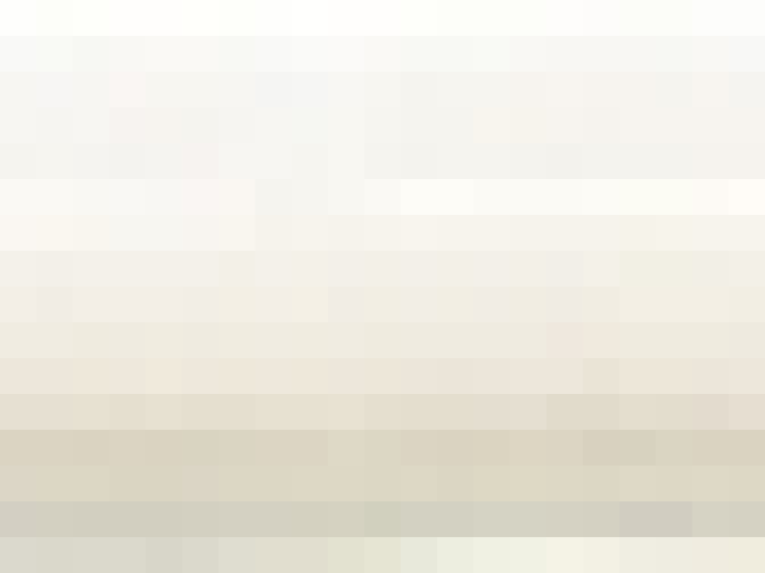 На изображении товар CERAMICHE GRAZIA Бордюр IMPRESSIONS COPRISPIGOLO 1,2X27,9 WHITE от официального представителя в Москве