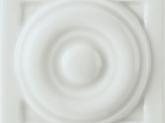 На изображении товар CERAMICHE GRAZIA Вставка NEW CLASSIC URBE TOZZETTO 6X6 PARFUME от официального представителя в Москве