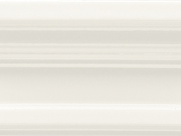 На изображении товар CERAMICHE GRAZIA Бордюр ESSENZE CAPITELLO 7,5X13 MAGNOLIA от официального представителя в Москве