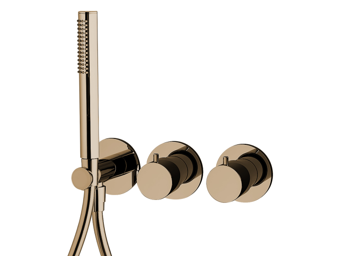 На изображении товар Термостат для душа Carlo Frattini Fimatherm , встр-й, перекл-ль на 2 потр-ля, ручной душ, лейка, шланг 1500 мм, внеш-я часть, цвет брашированное золото от официального представителя в Москве