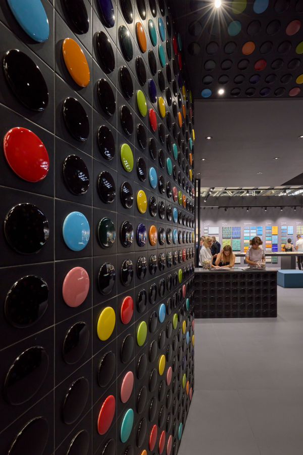 Плитка Tonalite Cerchio, керамическая, 15×15 см, керамический круг 10 см, цвет чёрный, глянцевый - изображение 6