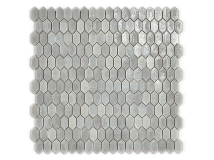 На изображении товар Sicis Стеклянная мозаика Crystal Dolomia chips size 31x15 mm sheet size 304x300 mm от официального представителя в Москве