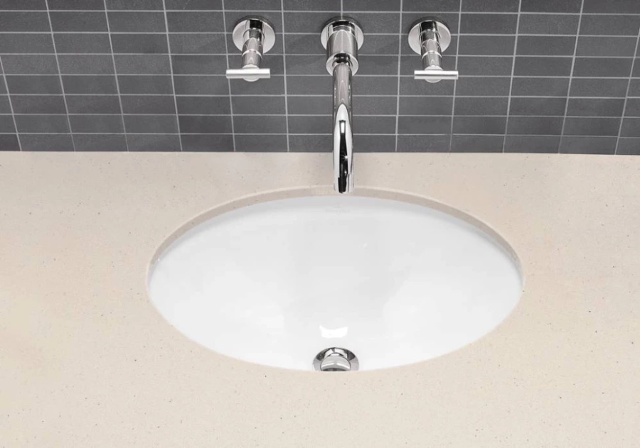 Раковина Villeroy&Boch Loop & Friends, для уст. под столешницу 560x375, овальная, без отверстия д/смес-ля, с переливом, цвет белый альпийский - изображение 1