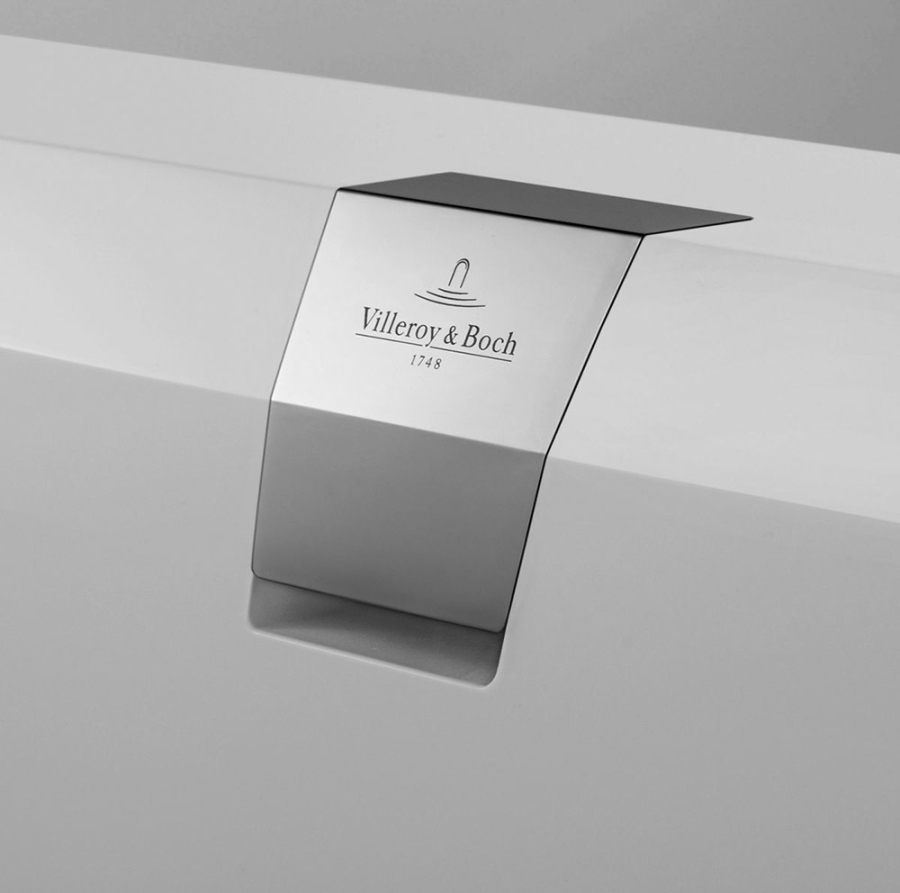 Шланговое подключение Villeroy&Boch, встроено в перелив, максимальный расход воды: 20 л/мин, только для ванных Squaro Edge 12. - изображение 2