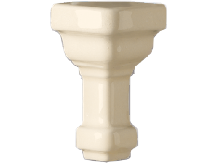 На изображении товар CERAMICHE GRAZIA  Угловой элемент ESSENZE ANGOLO ESTERNO PARETE CAPITELLO PRIMULA от официального представителя в Москве