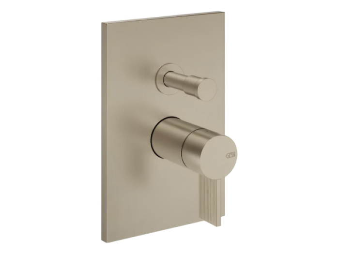 На изображении товар Смеситель для ванны/душа Gessi Inverso, настенный, на 2 выхода, однорычажный, с переключателем ванна/душ, внешняя часть, Н-220 мм, цвет Finox Brushed Nickel от официального представителя в Москве