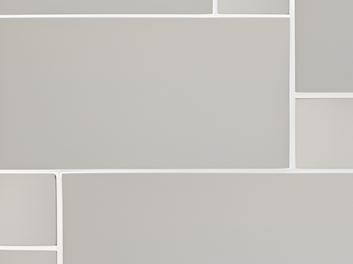 На изображении товар Micro. Керамогранит Microtiles X4 Old Mix Glaze Dust 19,4x35,1 от официального представителя в Москве