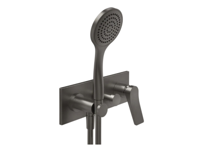 На изображении товар Смеситель для душа Gessi Rilievo, однорычажный, с 2 выходами верхний/ручной душ, держателем лейки, лейкой и шлангом, внешняя часть, Н-308 мм, цвет Black Metal Brushed PVD от официального представителя в Москве