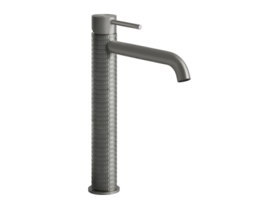 На изображении товар Смеситель для раковины Gessi316, высокий, с длинным изливом, без донного клапана, цвет Steel Brushed от официального представителя в Москве