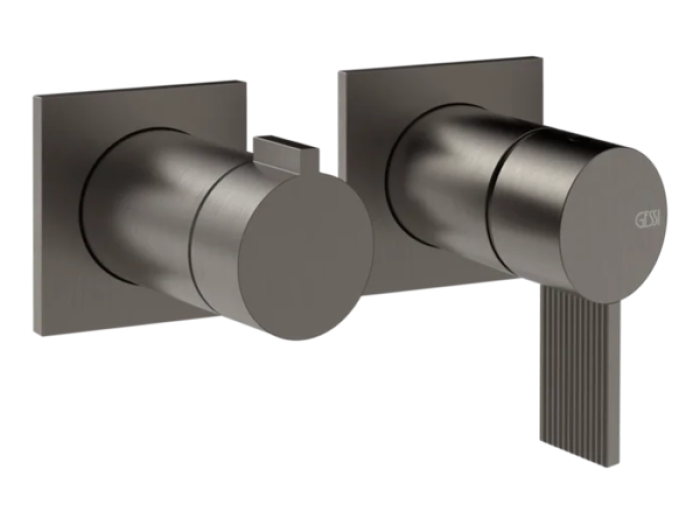 На изображении товар Cмеситель для душа Gessi Inverso, настенный, на 2 выхода, внешняя часть, цвет Black Metal Brushed PVD от официального представителя в Москве