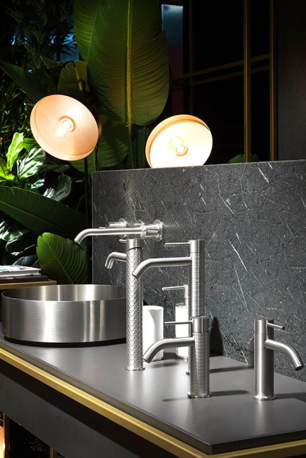 Смеситель для раковины Gessi 316, настенный, встраиваемый, цвет steel Brushed - изображение 1