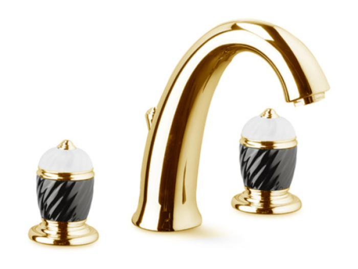 На изображении товар Смеситель для раковины Newform Deluxe, на 3 отверстия, без донного клапана, цвет Gold от официального представителя в Москве