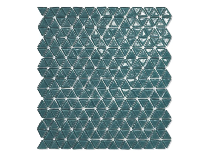 На изображении товар Sicis Смальтовая мозаика Trigono Mosaic Basalto chips size 19x21 mm sheet-size 284x300 mm от официального представителя в Москве